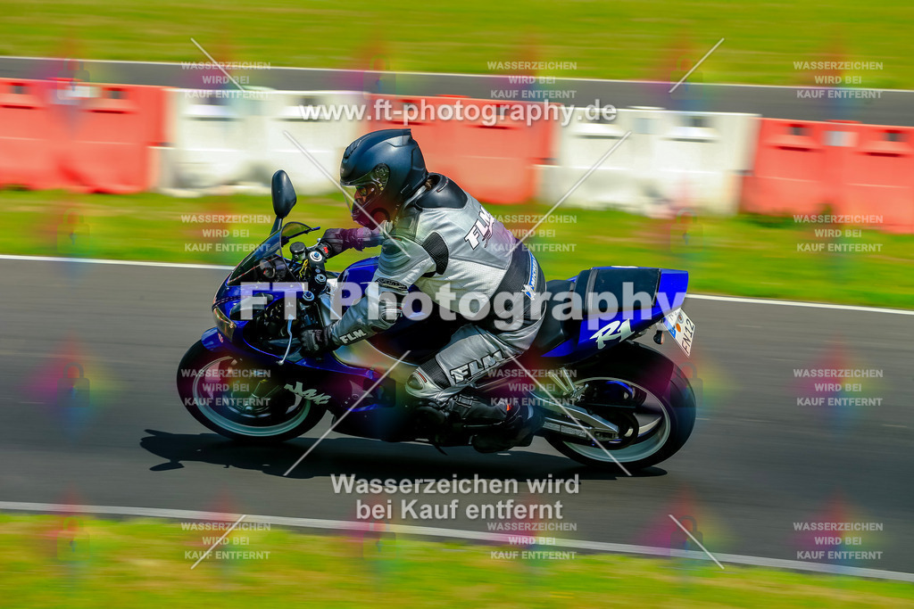 _NBG4589 | Hier findet Ihr Bilder von Touristenfahrten auf der Nürburgring Nordschleife oder von anderen Veranstaltungen die ich besucht habe. Viel Spass beim Durch Schauen 