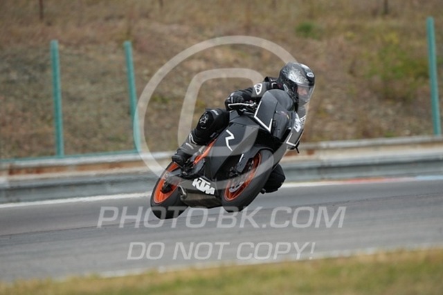 2024_08_02_PBK_15460 | Sportfotografie; SlowMotion; Video; Rennstrecke; Hafeneger; Speer; Racing; RSE; BMW; CBO; Trackday; Motorsportarena; Hockenheimring; Brno; Most; Barcelona; Valencia