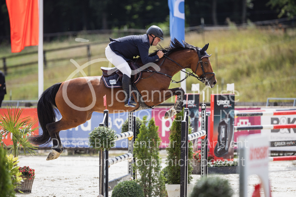 230728_BHO_2PhM2_1-702 | Deine schönsten Turniermomente als professionelle Fotos! Entdecke hochwertige Pferdesport-Fotografie im Online-Shop. Jetzt Fotos finden & bestellen!