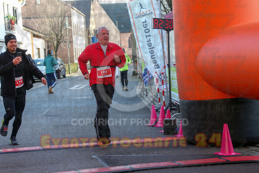 241201_1258_EX1_3449 | Sportfotografie im Rhein-Sieg Kreis, Köln, Bonn, NRW, Rheinland Pfalz, Hessen, etc. Unser Tätigkeitsfeld umfasst den Laufsport vom Volkslauf über den Marathon, Duathlon, Triathon bis zum Ultralauf wie Kölnpfad Ultra oder Schindertrail.