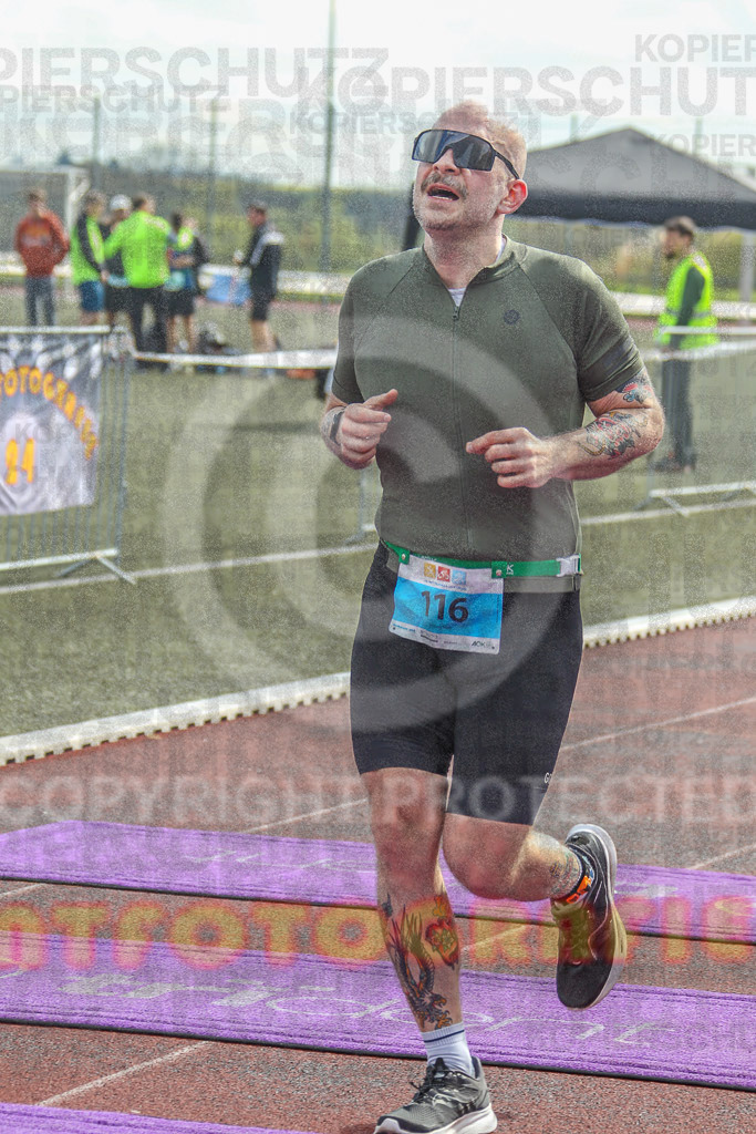 230423_1107_EV3_2738 | Sportfotografie im Rhein-Sieg Kreis, Köln, Bonn, NRW, Rheinland Pfalz, Hessen, etc. Unser Tätigkeitsfeld umfasst den Laufsport vom Volkslauf über den Marathon, Duathlon, Triathon bis zum Ultralauf wie Kölnpfad Ultra oder Schindertrail.