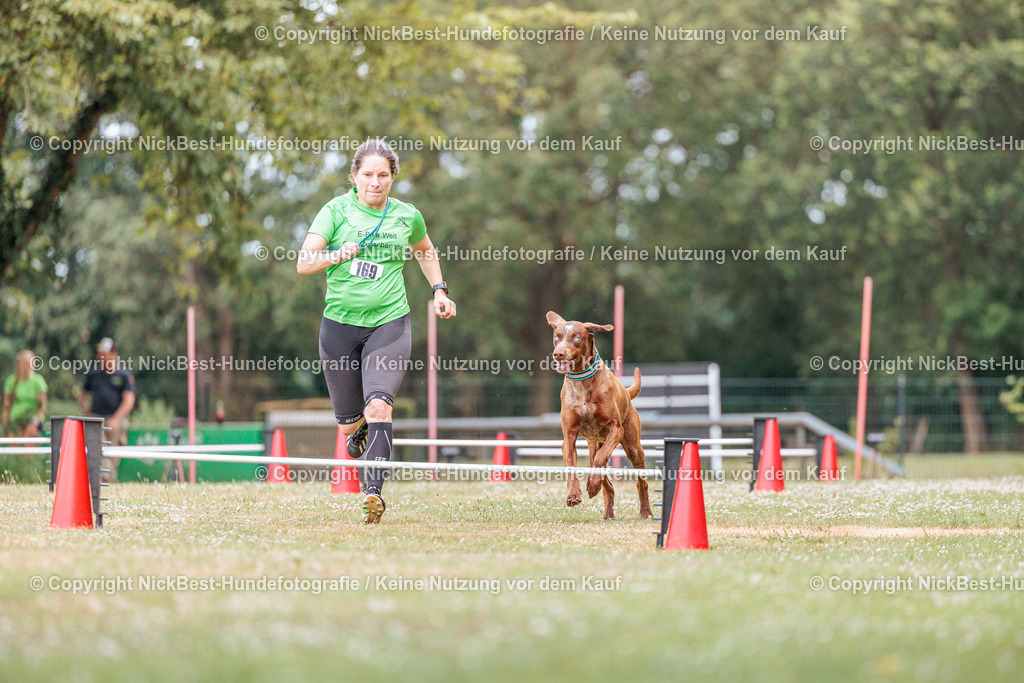 THS-Quakenbrück-2026-Nickbest-Hundefotografie-1492 | Dein Hund! Dein Moment! Deine Erinnerungen! Hundefotografie in Bremen Blumenthal. Ich fange die besonderen Momente deines Vierbeiners ein – ob Indoor mit Blitzanlage oder in der freien Natur. Sicher dir dein Moment und dein Termin für eure Erinnerungen.