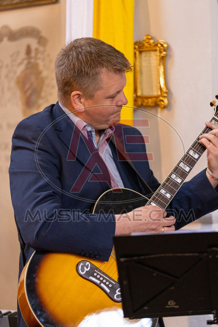 MAE-pic_169 | Der online Fotoshop des Inzeller Fotografen MAE - Marc Anton Eicher. Hier können Sie ihre Fotos und Stockfotos online bestellen als Download oder als Ausdruck, der ihnen bequem nach Hause geschickt wird.
Ihr Marc Anton Eicher - der Inzeller Fotograf - Realisiert mit Pictrs.com