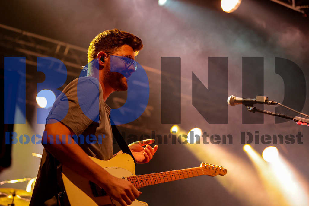 Zeltfestival Ruhr 2024 - Joris  {date} -  | {headline}(Foto: Sebastian Sendlak / BOND) - Realisiert mit Pictrs.com