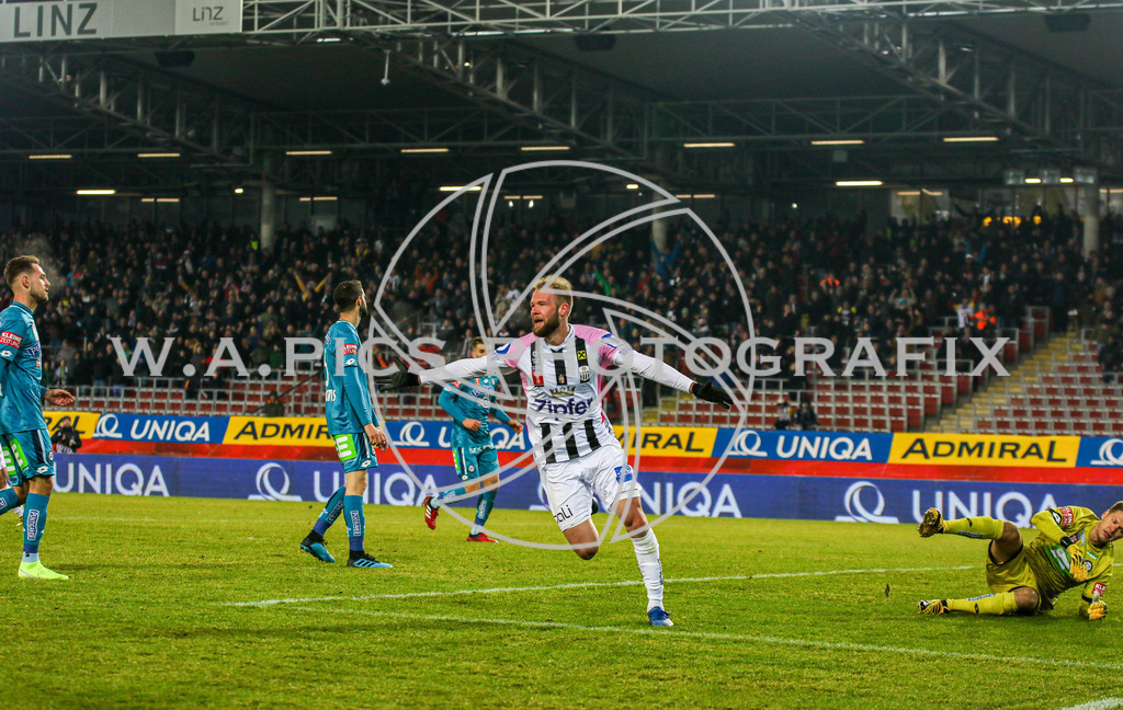 LASK vs STURM GRAZ  | Pasching,AUSTRIA,08.Feb.20 - SOCCER-CUP, LASK vs STURM GRAZ Image shows Joao Klauss de Mello
Photo: Sportmediapics.com/ Andreas Willdoner