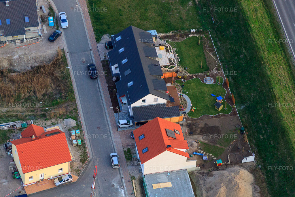 Luftbild: Forstlandallee in Jockgrim im Bundesland Rheinland-Pfalz in Deutschland. Foto: IMG_63406.jpg vom 28.03.2014 durch Werner Riehm/FLY-FOTO.de