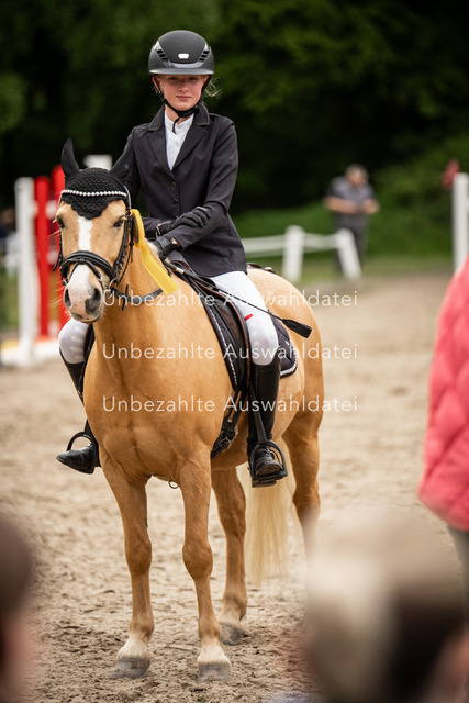 Bad_Meinberg_07749 | saradresslerfotografie - Realisiert mit Pictrs.com