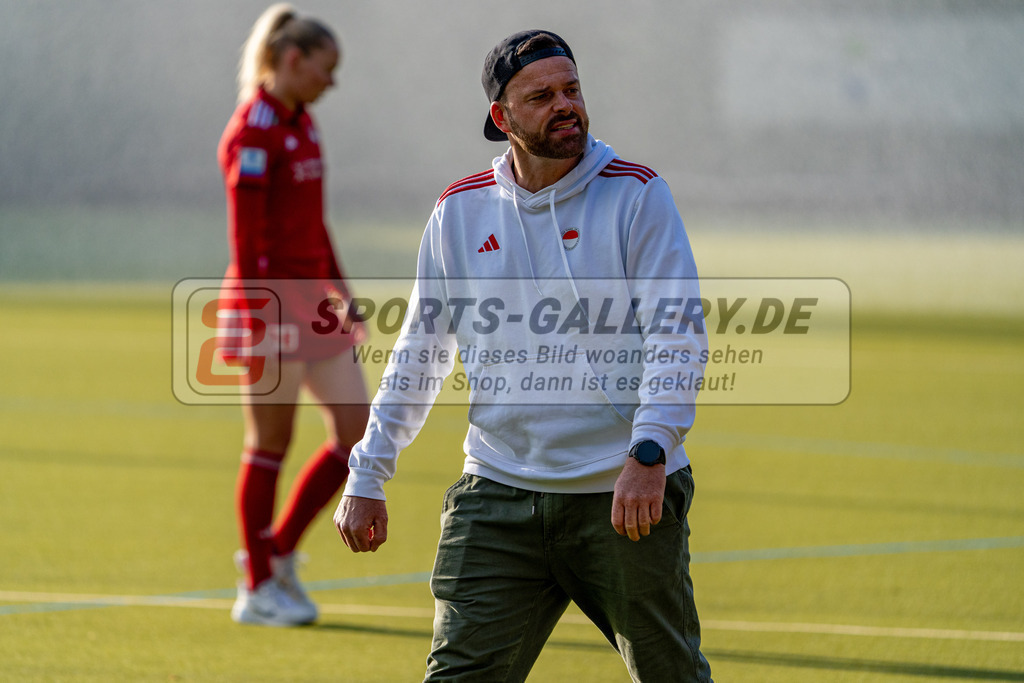 HK_20260410_03482 | 1. Bundesliga Damen Club Raffelber - Rot Weiß Köln am 10.04.2026
