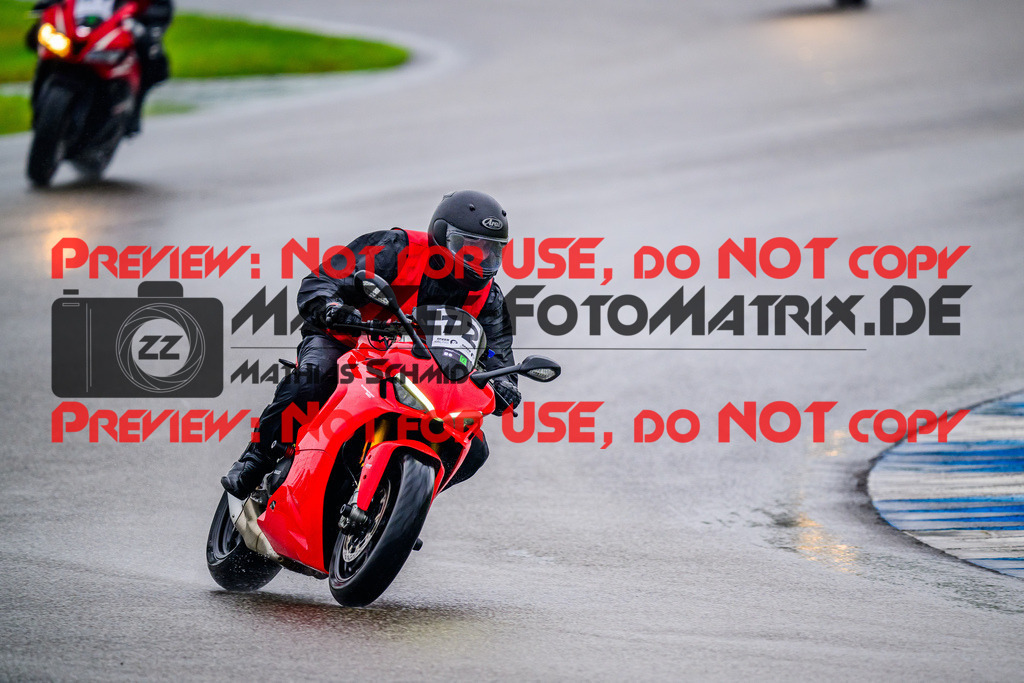 MaZZes_FotoMatrix_240521_6007705_6855 | INST