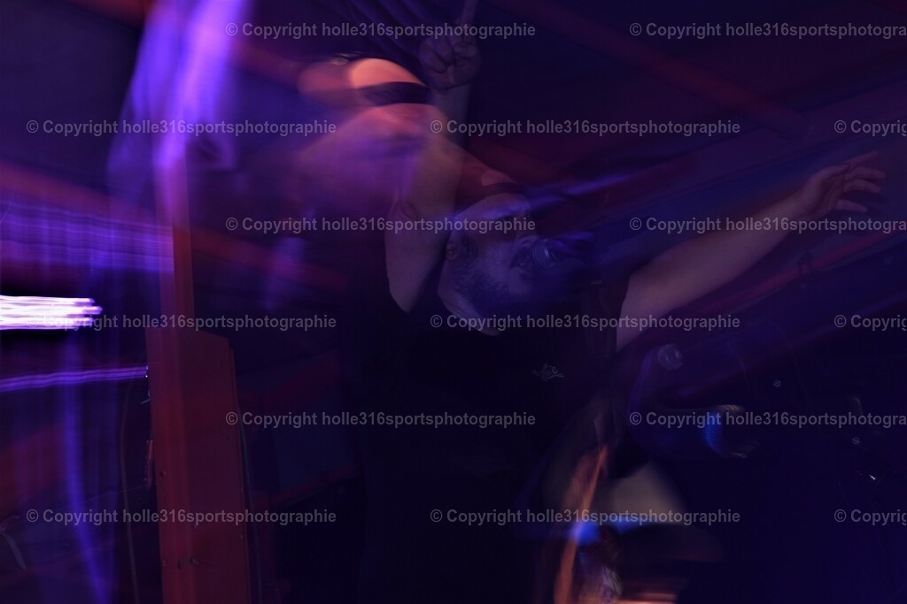 DSC_0413 (2) | Sportfotografie , Motorsport, Motoross, Reitsport, Mointainbike, Enduro,
Landschaft , Outdoor, Eventfotografie, Landschaft, Bilder online bestellen - Realisiert mit Pictrs.com