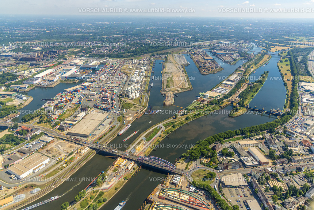 Duisburg220702051 | Luftbild, Duisburg Hafen Ruhrort mit Schrottinsel, Kohleninsel und Ölinsel, Ruhrschleuse und Ruhrwehr, Ruhrort, Duisburg, Ruhrgebiet, Nordrhein-Westfalen, Deutschland