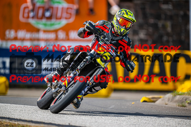 MaZZes_FotoMatrix_220618_1831 | S2