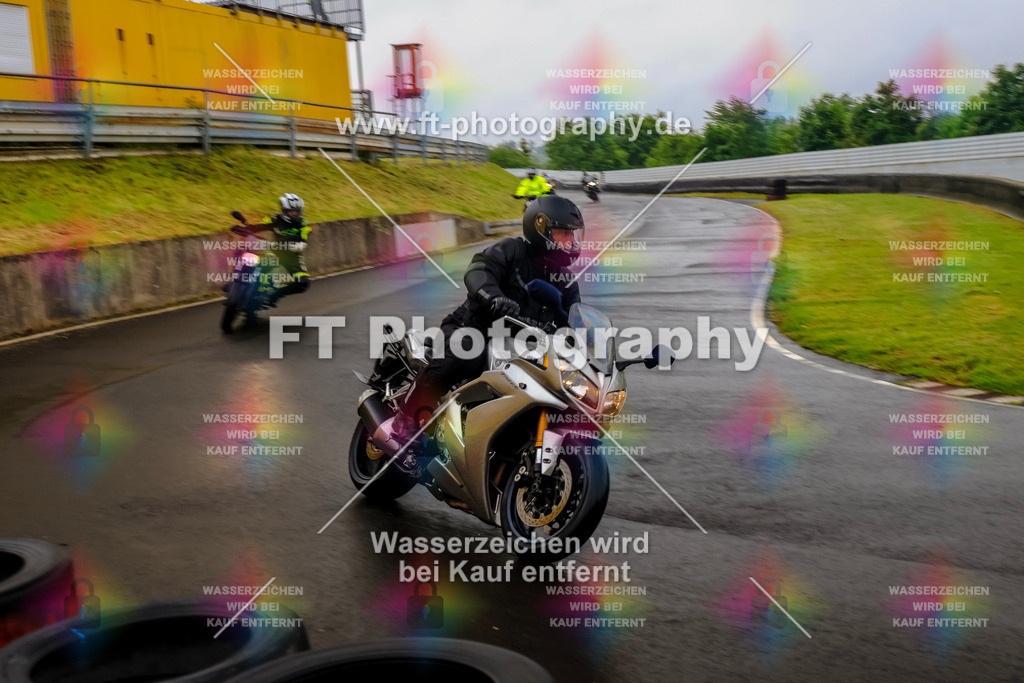 OBK-6042 | Hier findet Ihr Bilder von Touristenfahrten auf der Nürburgring Nordschleife oder von anderen Veranstaltungen die ich besucht habe. Viel Spass beim Durch Schauen 