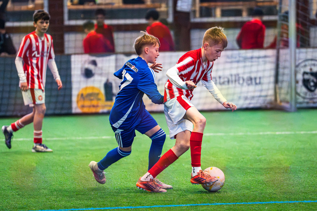 _BLR8816 | Professionelle Fußball- und Sportfotografie. Spielbilder online ansehen und kaufen – Einzelbilder oder komplette Galerien in hoher Qualität. - Realisiert mit Pictrs.com