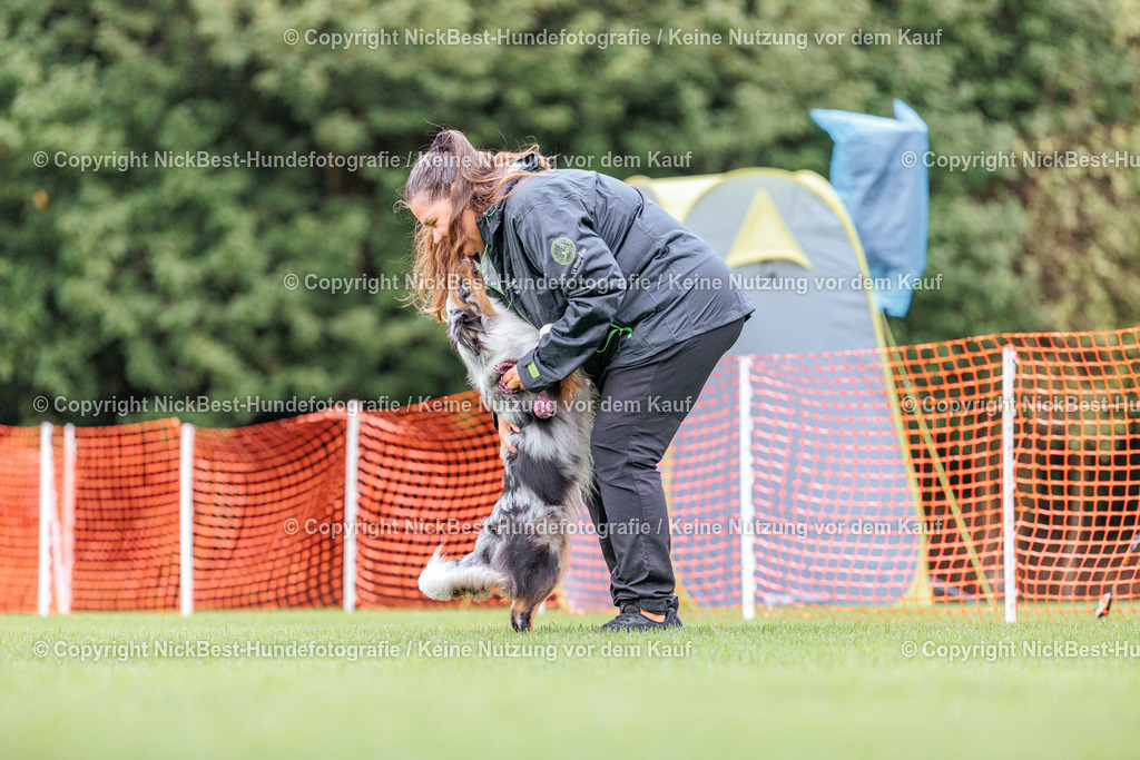 BSP Hoopers-H1 Tag2-2026-Nickbest-Hundefotografie-TuS Komet Arsten e.V.-0078 | Dein Hund! Dein Moment! Deine Erinnerungen! Hundefotografie in Bremen Blumenthal. Ich fange die besonderen Momente deines Vierbeiners ein – ob Indoor mit Blitzanlage oder in der freien Natur. Sicher dir dein Moment und dein Termin für eure Erinnerungen.