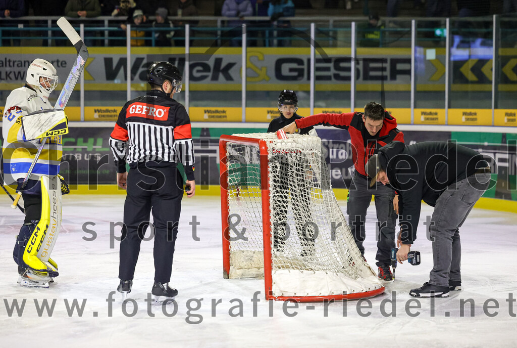 2026-01-09_031_TSV_Erding_gegen_Stuttgart_Rebels | Erding, Deutschland, 09.01.2026:Eishockey, Oberliga Süd 2025 / 2026, 35. Spieltag, TSV Erding gegen Stuttgart Rebels, Endergebnis: Torwart Nick Jordan Vieregge (Stuttgart Rebels, #29)Foto: Christian Riedel / fotografie-riedel.net