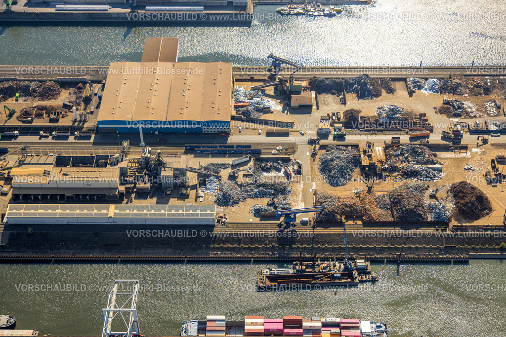 Duisburg250402704DuisPort | Luftbild, duisport Hafen Duisburg, Hafengebiet, Schrottinsel Rohstoffinsel, Ruhrort, Duisburg, Ruhrgebiet, Nordrhein-Westfalen, Deutschland