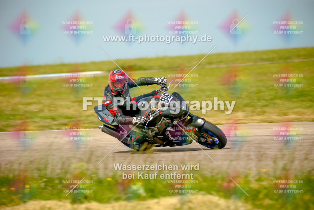 _MOT1040 | Hier findet Ihr Bilder von Touristenfahrten auf der Nürburgring Nordschleife oder von anderen Veranstaltungen die ich besucht habe. Viel Spass beim Durch Schauen 