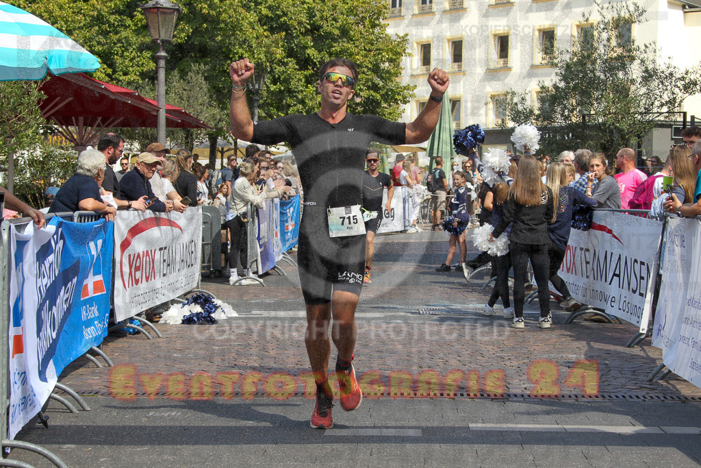 250824_1444_EV4_2125 | Sportfotografie im Rhein-Sieg Kreis, Köln, Bonn, NRW, Rheinland Pfalz, Hessen, etc. Unser Tätigkeitsfeld umfasst den Laufsport vom Volkslauf über den Marathon, Duathlon, Triathon bis zum Ultralauf wie Kölnpfad Ultra oder Schindertrail.