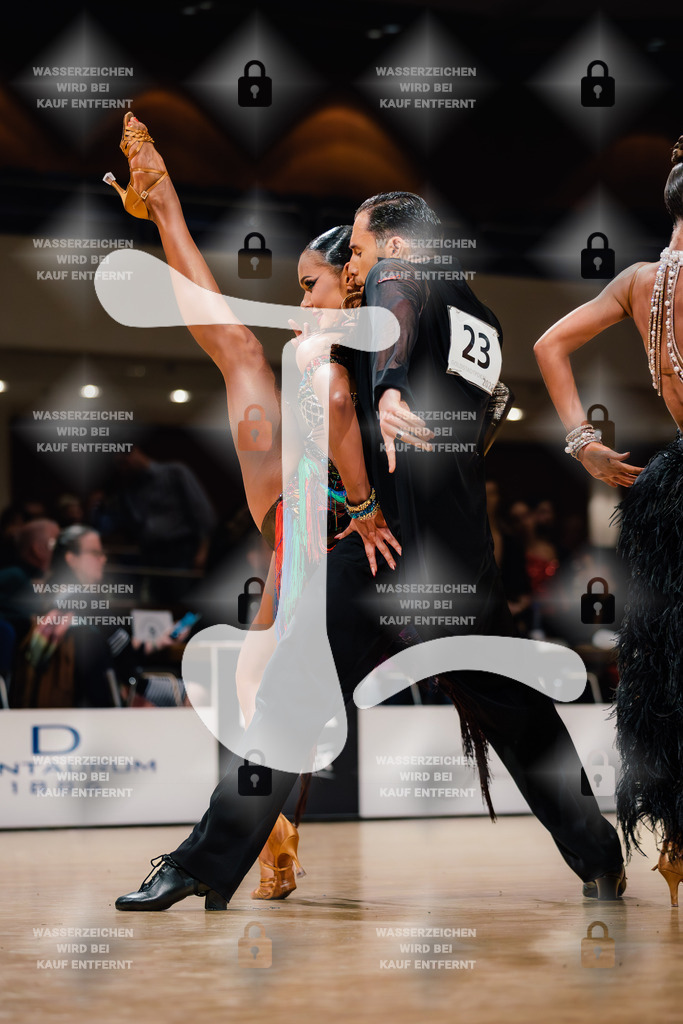 Goldstadtpokal 2025 - WDSF World Open Latin 6th (23) Tomer Zveniatsky _ Elizaveta Pustornakova (Israel)-2025-01-25-5903 | Webshop for digital downloads and prints of dance sport, event & show photographer Julian Link - Realisiert mit Pictrs.com