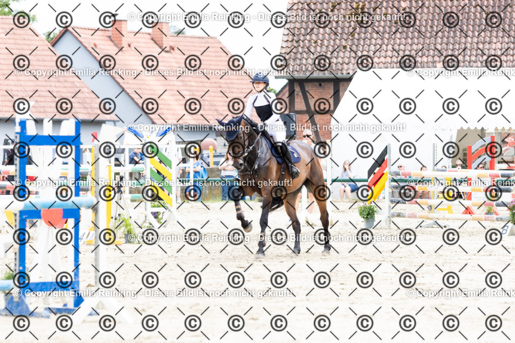 CL5A7643 | Emilia Reinking Fotografie - Realisiert mit Pictrs.com