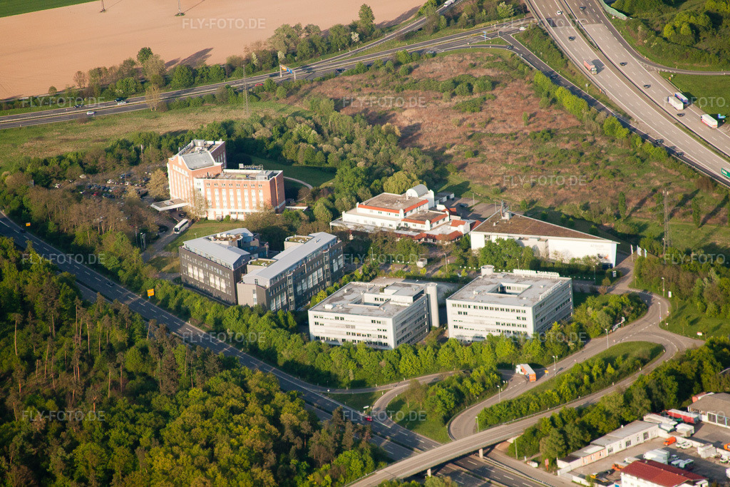 Luftbild: Raddisson Blu in Ettlingen im Bundesland Baden-Württemberg in Deutschland. Foto: IMG_26859.jpg vom 28.04.2010 durch Werner Riehm/FLY-FOTO.de