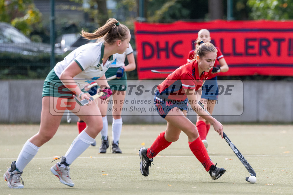 SFE_20231022_0132 | Deutsche Meisterschaft Weibliche U16 Finale Uhlenhorst Mülheim - Düsseldorfer HC am 22.10.2023 in Köln (Düsseldorfer Hockeyclub 1905 e.V.), Photo: Stephan Fehrmann 2023 (Sports-Gallery)