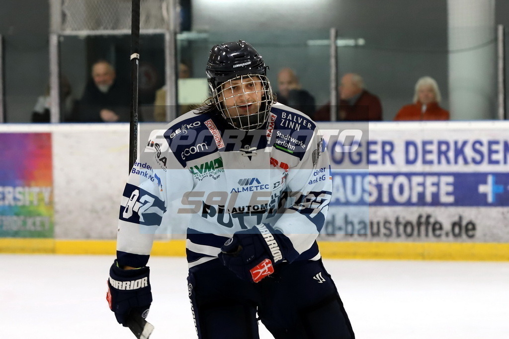 Leon Bussmann - IYR | Leon Bussmann - IYR - Realisiert mit Pictrs.com