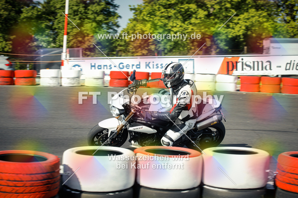 OBK_Mai_Volker_Adam-10078 | Hier findet Ihr Bilder von Touristenfahrten auf der Nürburgring Nordschleife oder von anderen Veranstaltungen die ich besucht habe. Viel Spass beim Durch Schauen 