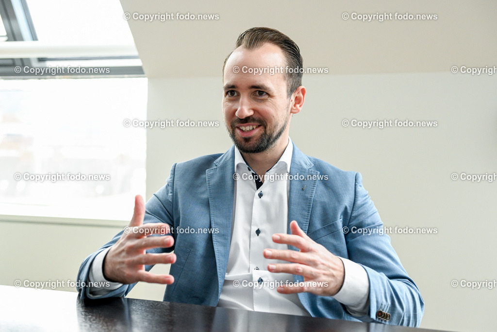 Markus Auer (Vorstandsdirektor VKB Bank)_ 03.04.2023-1 | 03.04.2023, VKB Bank, AUT, Linz, im Bild Markus Auer (Vorstandsdirektor VKB Bank)