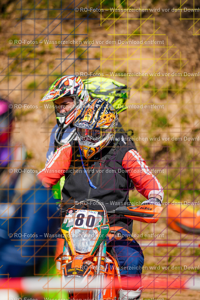 2 Lauf Mernes-107 | Sportfotografie von RO-Fotos: Motorsport, Motocross, Enduro, Laufveranstaltungen und Triathlon. Professionelle Fotos von Sportlern und Events. - Realisiert mit Pictrs.com