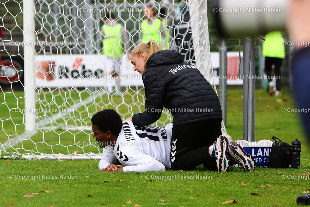 NH_FCEintrachtNorderstedt_Teutonia05_RegionalligaNord_13102024 | #18 Namrud Embaye (Teutonia 05) musste verletzt raus.Fußball I Herren I Regionalliga Nord I Saison 2024-2025 I 14. Spieltag I FC Eintracht Norderstedt - Teutonia 05 I 13.10.2024 I Edmund-Plambeck-Stadion