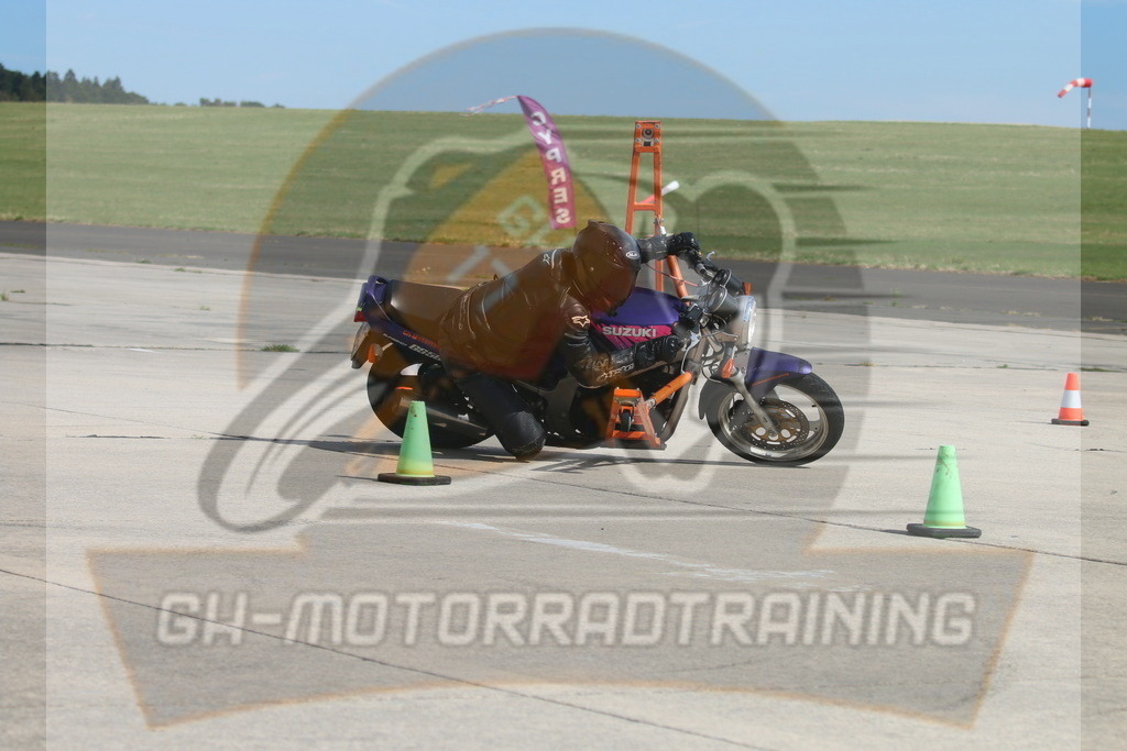 IMG_3799 | gh-motorradtraining-foto.de - Realisiert mit Pictrs.com