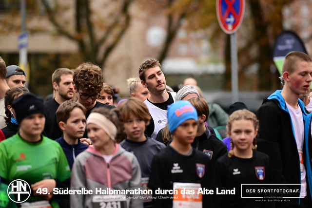 Süderelbe Halbmarathon 2025 I 09.11.2025 I Fotograf_DerSportfotograf.I 00465 | Der Sportfotograf. - Realisiert mit Pictrs.com