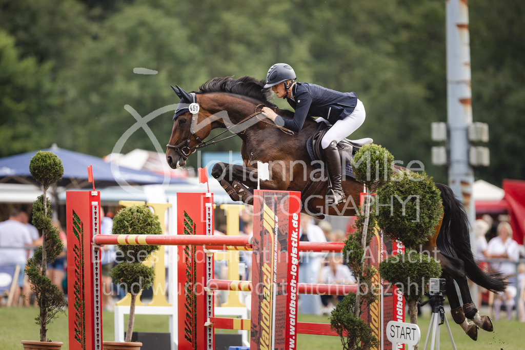 230715_LC_M2-SprmstAnf-744 | Deine schönsten Turniermomente als professionelle Fotos! Entdecke hochwertige Pferdesport-Fotografie im Online-Shop. Jetzt Fotos finden & bestellen!