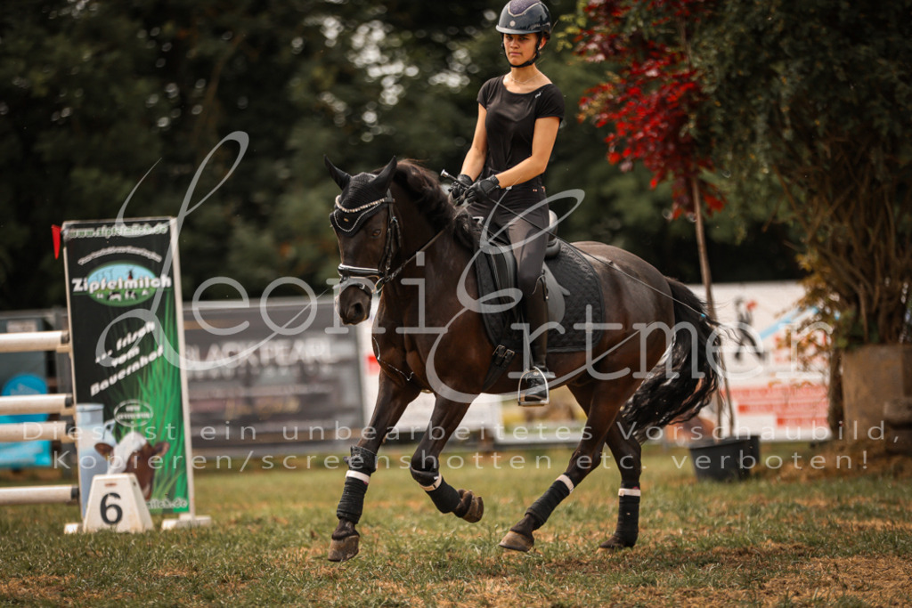 SoShow00186 | Leoni Ertmer Photography - Realisiert mit Pictrs.com