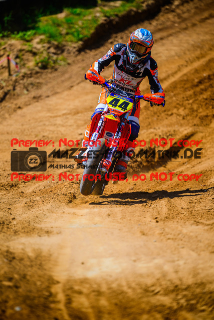 MaZZes_FotoMatrix_240512_6007705_9379 | S1