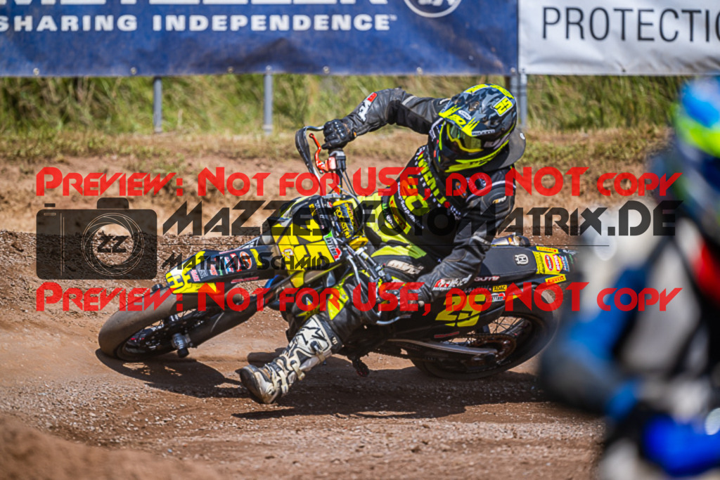 MaZZes_FotoMatrix_220619_2042 | S2