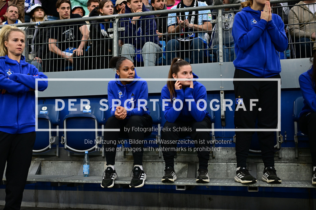 Fußball I Frauen I Saison 2024-2025 I DFB-Pokal I Halbfinale I Hamburger SV - SV Werder Bremen I 33851 | Der Sportfotograf. - Realisiert mit Pictrs.com