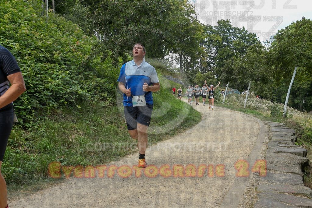 250824_1259_EX1_1071 | Sportfotografie im Rhein-Sieg Kreis, Köln, Bonn, NRW, Rheinland Pfalz, Hessen, etc. Unser Tätigkeitsfeld umfasst den Laufsport vom Volkslauf über den Marathon, Duathlon, Triathon bis zum Ultralauf wie Kölnpfad Ultra oder Schindertrail.
