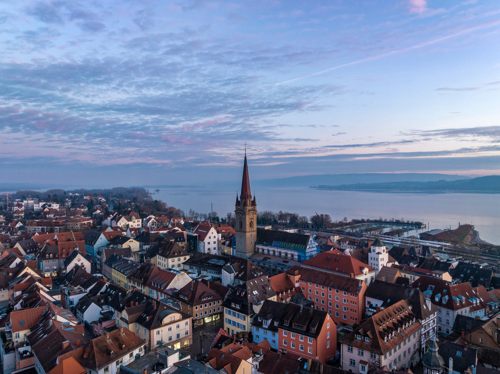 Radolfzellbilder_0345 | Die Altstadt von Radolfzell zur blauen Stunde - Realisiert mit Pictrs.com