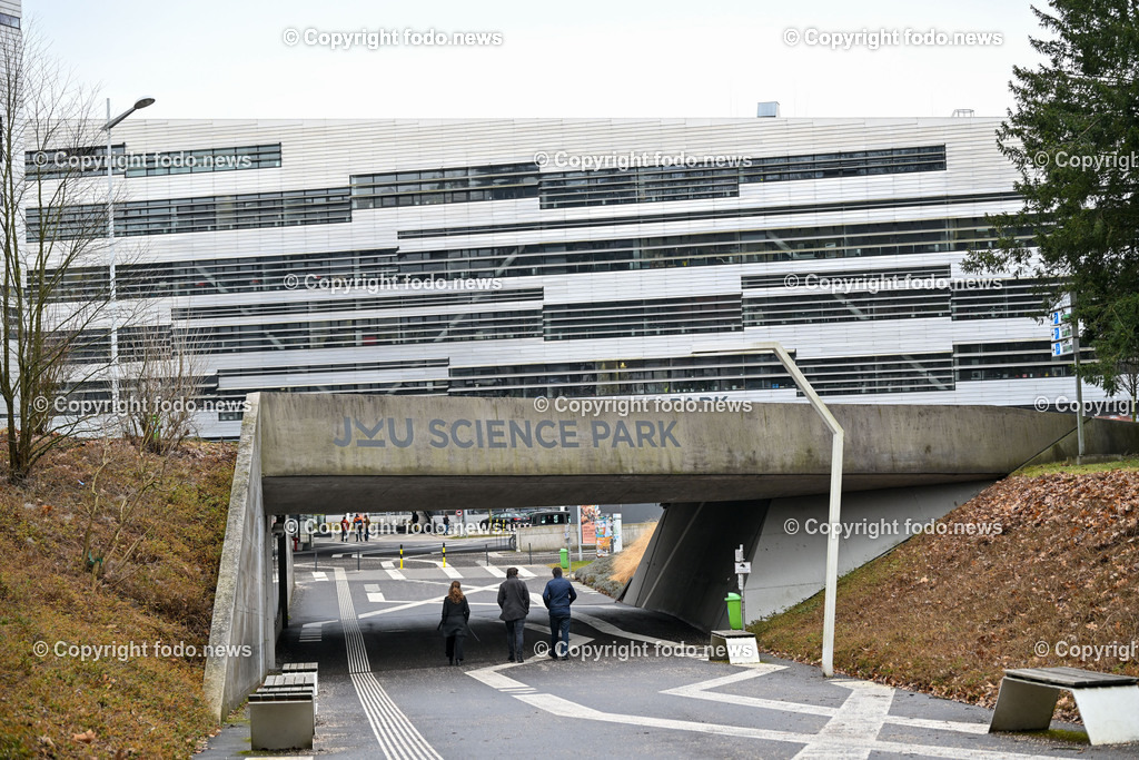 JKU Linz_ Science Park_ 09.02.2024-10 | 09.02.2024, Johannes Kepler Universitaet Linz, AUT, JKU, Gelaende, im Bild JKU Linz, Science Park, Campus, Technologie, hoch-modernes und architektonisch spektakulaeres Campus-Zentrum, Mechatronik, Kuenstliche Intelligenz, Digitalisierung, Mathematik, Forschung, Entwicklung