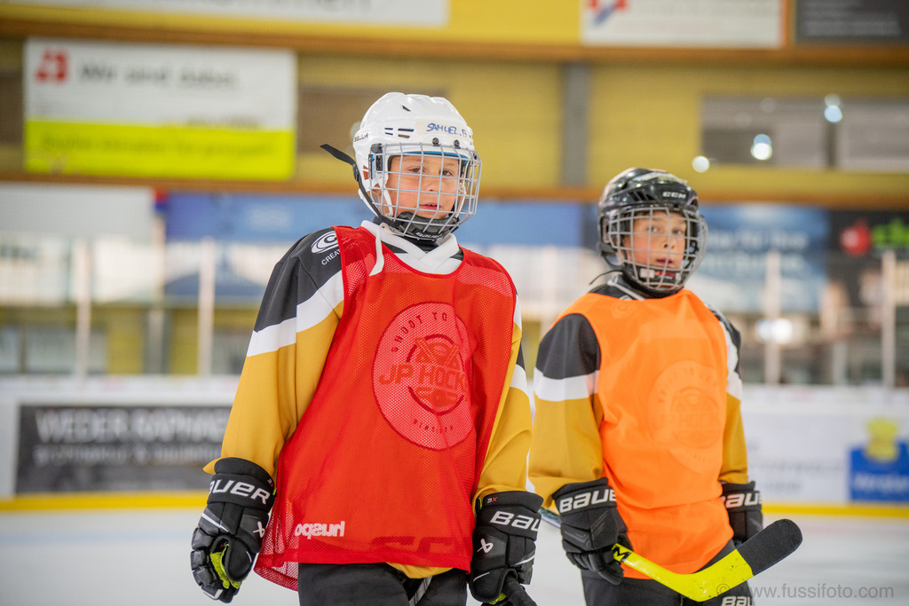 2025-09JP Hockey-Camp-Widnau-1511 | "Fussifoto.com – Ihr Ansprechpartner für hochwertige Fotografie! Entdecken Sie kreative Bilder und professionelle Dienstleistungen. Kontaktieren Sie uns für Ihre Projekte!"