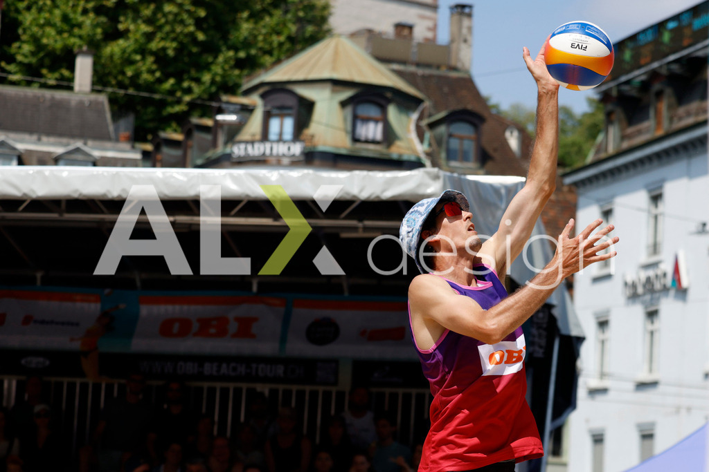 Obi BeachTour 2026 - Basel | BASEL, SWITZERLAND - JULY 19: SIMON HAGENBUCH (SUI) during the Obi BeachTour 2026 match between DILLIER / FLÜCKIGER (SUI) and HAGENBUCH / HAUSSENER (SUI) at Barfüsserplatz on July 19, 2026 in Basel, Switzerland. - Realisiert mit Pictrs.com