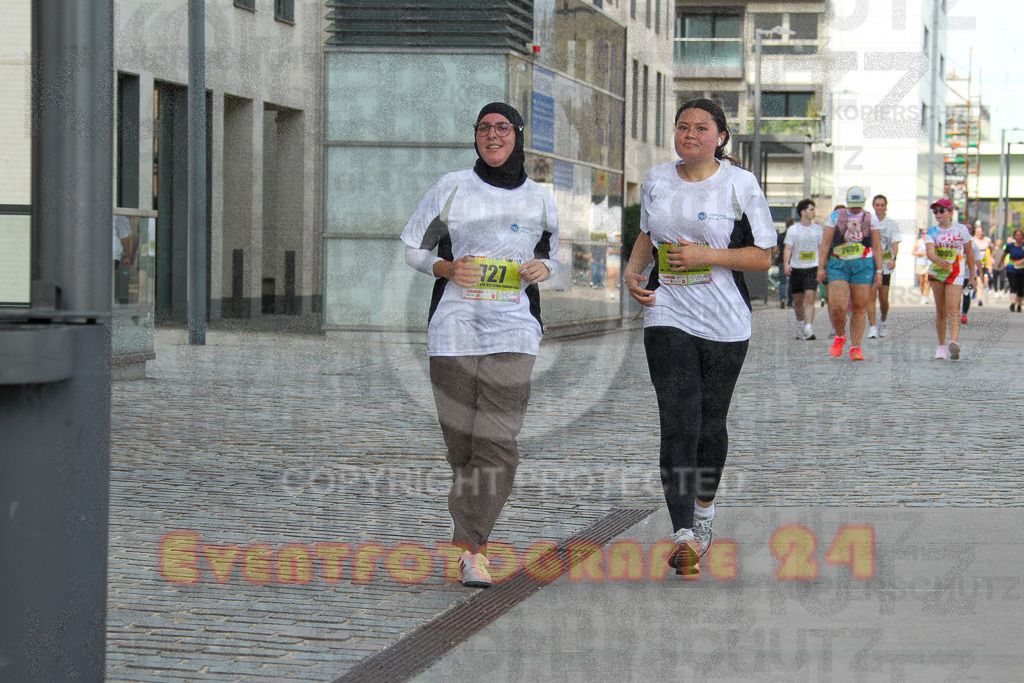 250920_1342_EV4_6482 | Sportfotografie im Rhein-Sieg Kreis, Köln, Bonn, NRW, Rheinland Pfalz, Hessen, etc. Unser Tätigkeitsfeld umfasst den Laufsport vom Volkslauf über den Marathon, Duathlon, Triathon bis zum Ultralauf wie Kölnpfad Ultra oder Schindertrail.