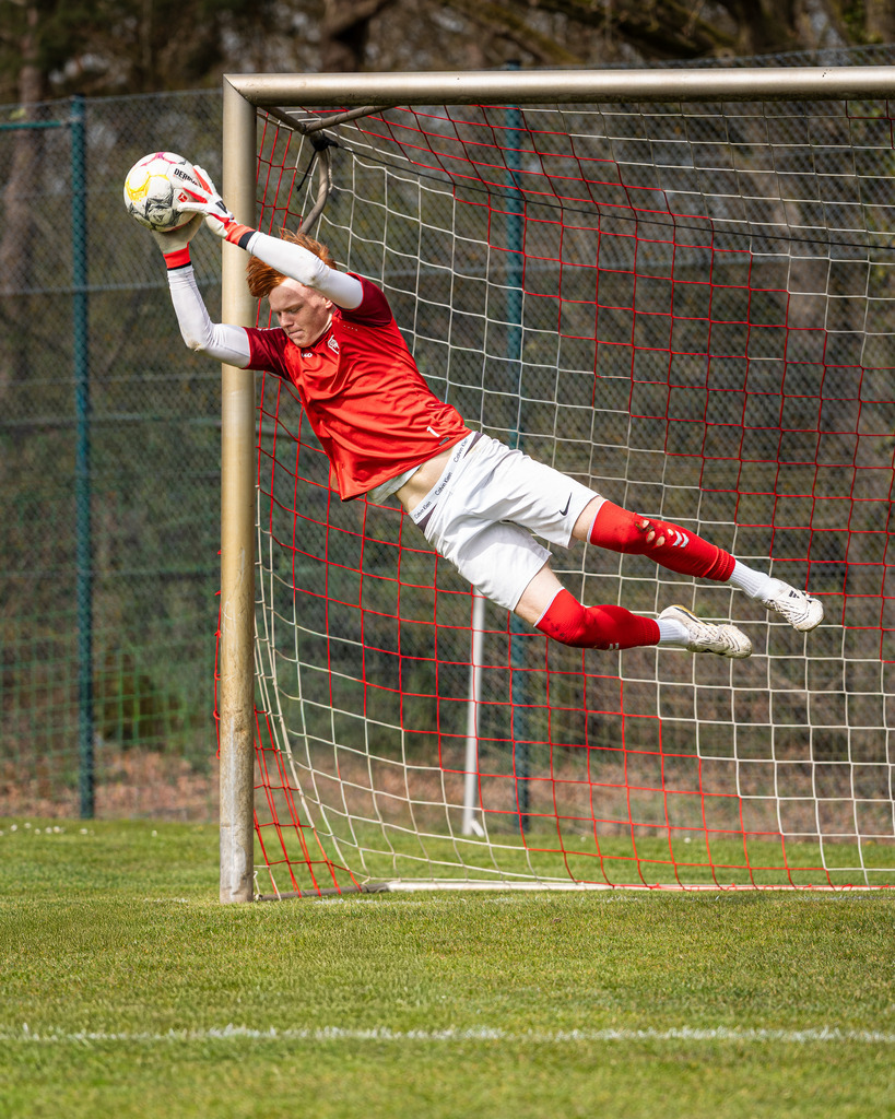 blr.pics -30 | Professionelle Fußball- und Sportfotografie. Spielbilder online ansehen und kaufen – Einzelbilder oder komplette Galerien in hoher Qualität. - Realisiert mit Pictrs.com