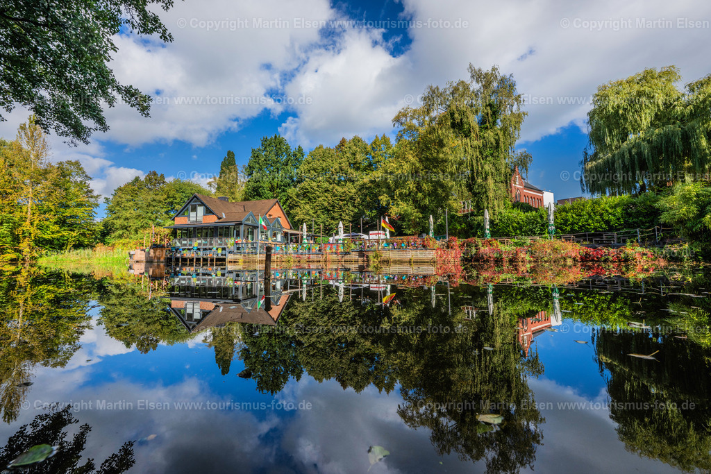 Stade Gaststätte La Riva_Herbst_ELS_7646041026 | Fotos aus den Touristenorten aus Norddeutschland. - Realisiert mit Pictrs.com