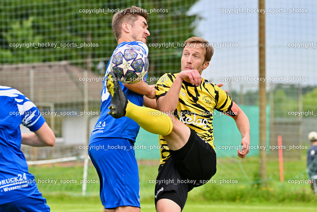 SV Wernberg vs. FC Faakersee | #13 Christoph Arneitz SV Wernberg, #23 Roman Adunka FC Faakersee, SV Wernberg vs. FC Faakersee, SV Wernberg vs. FC Faakersee am 01.06.2024 in Wernberg (Sportplatz Wernberg), Austria, (Photo by Bernd Stefan)