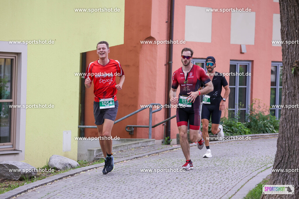 KSZ_4127 | Stadttriathlon Erding 2025. #yourpictrs #sportshot_your_pictrs @Sportshotphotography #stadttriathlonerding Copyright: www.sportshot.de
