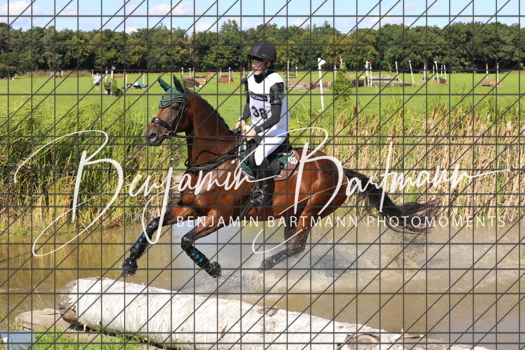 AZ2A0172 | Benjamin Bartmann Photomoments